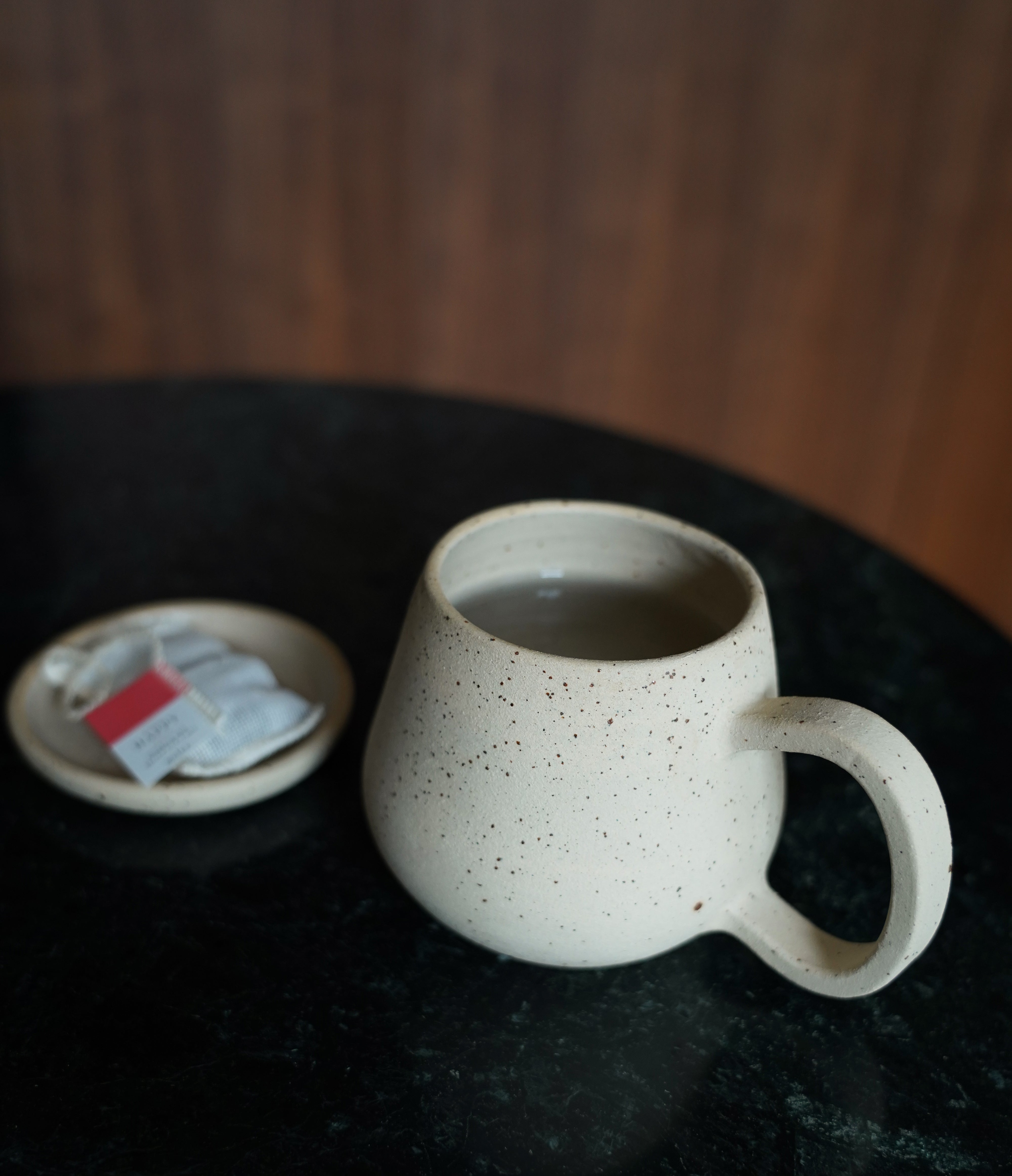 Stoneware Mug with Lid